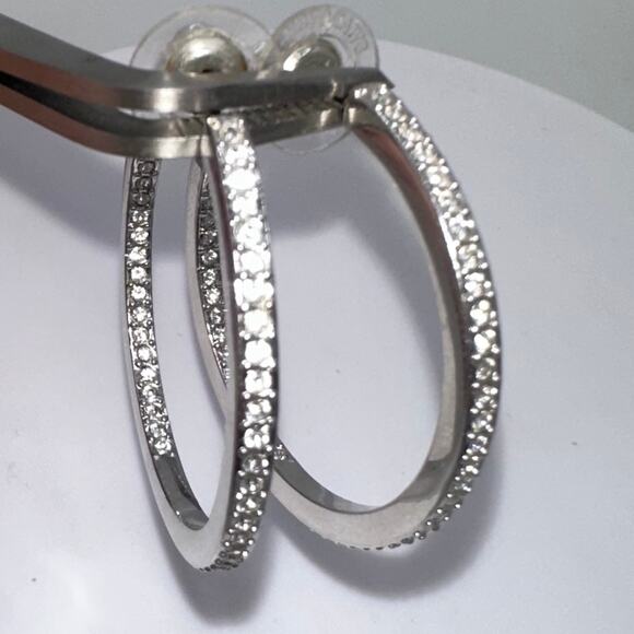 Swarovski Swan silver tone clear Austrian crystals hoop hoops post earrings - Picture 2 of 8